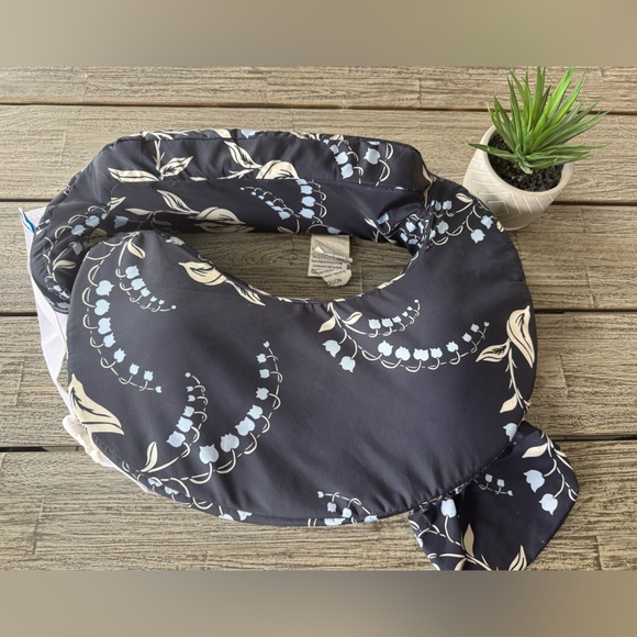 My Brest Friend Nursing/Breastfeeding Infant Baby Pillow/Cushion - Picture 1 of 4